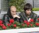 Zinedine Zidane et son fils Enzo assistent à la rencontre opposant Rafael Nadal à l'Ukrainien Dolgopolov, le 12 mai 2010 lors du tournoi de Madrid