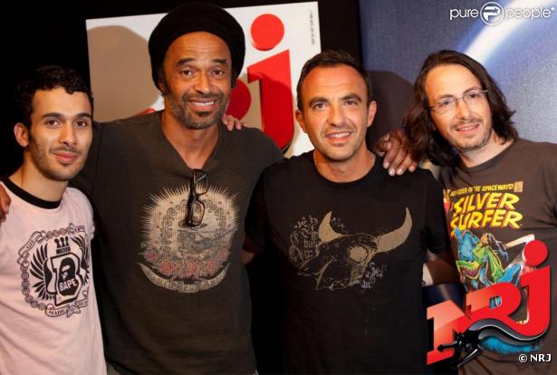 Yannick Noah entouré de Nikos, Florian et Mustapha.