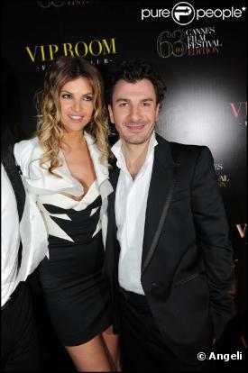 Michaël Youn, accompagné d'Isabelle Funaro, au concert de Pharrell Williams au VIP Room, à Cannes, le 14 avril 2010 !