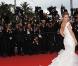Elsa Pataky sur le tapis rouge du Festival de Cannes, avant la projection de You Will Meet A Tall Dark Stranger, de Woody Allen, le 15 mai 2010