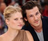 Mélanie Thierry et Gaspard Ulliel lors du photocall du film La Princesse de Montpensier de Bertrand Tavernier. Le 16 mai 2010 à Cannes.
