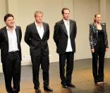 David Brecourt, Vanessa Demouy, Philippe Lellouche et Christian Vadim lors de la représentation de la poèce Boire, fumer et conduire vite au Théâtre du Gymnase Marie Bell à Paris en mai 2010