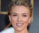 Scarlett Johansson à l\'avant première d\'Iron Man 2 à Los Angeles en avril 2010<br />