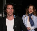 Elizabeth Berkley et son mari, Greg Lauren, à Los Angeles, le 20 mai 2010 !