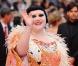 Festival de Cannes - Montée des marches du film  Hors-la-loi  de Rachid Bouchareb, le 21 mai 2010 : Beth Ditto ! 