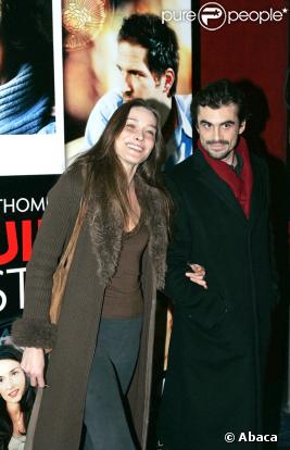  Premiere sortie officielle de l'ex de Carla Sarkozy : Raphaêl Enthoven avec Chloé Lambert