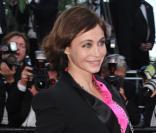 Emmanuelle Béart lors du dernier tapis rouge du 63e festival de Cannes le 23 mai 2010