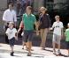 Cristina d'Espagne et son mari Iñaki Urdangarin étaient à Washington avec leurs quatre enfants début mai 2010.