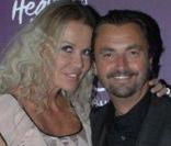 Henri Leconte et Florentine au <i>Heaven\'s Floor by Albane</i>, à l\'occasion du 63e Festival de Cannes, en mai 2010.