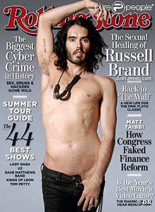 Russell Brand pose en couverture du magazine  Rolling Stone .