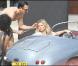 Kate Moss tourne une publicité à Saint-Barthélémy. Elle est au volant d'une Porsche vintage. Mai 2010 