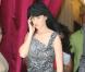 Katy Perry quitte son hôtel parisien pour se rendre sur le plateau du Grand Journal de Canal+, vendredi 11 juin.