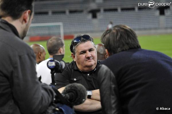 A la rentrée de la saison 2010-2011, Pierre Ménès sera exclusivement au service de Canal+...