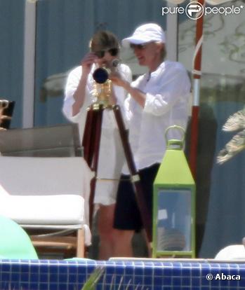 Elle DeGeneres et Portia de Rossi s'aiment plus que jamais. Elles se détendent sous le soleil de Mexico. Juin 2010
