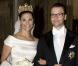 Le 19 juin 2010, la princesse héritière Victoria de Suède a épousé le roturier Daniel Westling en la cathédrale Storkyrkan, devant 1100 convives de marque. Puis ils rejoint le palais en barge pour une fête dans les jardins et le banquet nuptial.