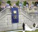 Le 19 juin 2010, la princesse héritière Victoria de Suède a épousé le roturier Daniel Westling en la cathédrale Storkyrkan, devant 1100 convives de marque. Puis ils rejoint le palais en barge pour une fête dans les jardins et le banquet nuptial.