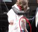 Mademoiselle Suri fait des folies sur son corps... elle s'est tatouée !