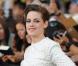 Kristen Stewart porte une robe Elie Saab lors de l'avant-première de Twilight 3 : Hésitation à Los Angeles le 24 juin 2010