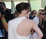 Kristen Stewart porte une robe Elie Saab lors de l'avant-première de Twilight 3 : Hésitation à Los Angeles le 24 juin 2010