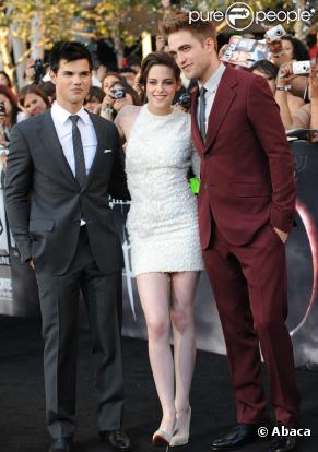 Taylor Lautner, Kristen Stewart et Robert Pattinson lors de l'avant-première de Twilight 3 : Hésitation à Los Angeles le 24 juin 2010