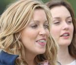 Katie Cassidy et Leighton Meester sur le tournage du film Monte Carlo à Paris en juin 2010