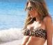 Alessandra Ambrosio pose au soleil pour Victoria's Secret