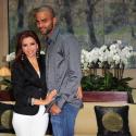 Regardez Eva Longoria et Tony Parker s'engager avec coeur, avant de partir en vacances !