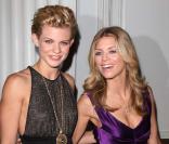 AnnaLynne McCord et Angel : les soeurs toujours aussi sexy reçoivent les stars de Glee !