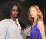 La ravissante Aïssa Maïga et Sylvie Testud, à l'occasion de l'inauguration de la boutique Mini, à Paris, le 30 juin 2010.