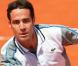 L'ancien tennisman espagnol Alex Corretja, après un mariage d'une quinzaine d'années avec Marta, connaît un nouvel amour... A l'été 2010, il s'affiche avec le mannequin Martina Klein !