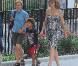 Heidi Klum en famille dans le quartier de Soho à New York, le 7 juillet 2010