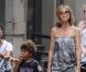 Heidi Klum en famille dans le quartier de Soho à New York, le 7 juillet 2010