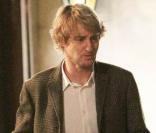 Owen Wilson sur le tournage de  Minuit à Paris , de Woody Allen, à Paris, le 12 juillet 2010.