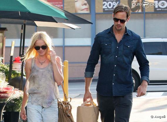 Kate Bosworth et Alexander Skarsgard dans les rues de Los Angeles, le 11 juillet 2010
