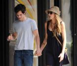 Blake Lively et Penn Badgley en amoureux à New York, le 12 juillet 2010