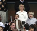 Victoria Beckham supporter 'top chic' au stade de france!
