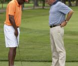 A l'occasion de l'Open du Canada, le tournoi caritatif de Mike Weir a pu compter, le 19 juillet 2010, sur le soutien et la présence de plusieurs stars, comme Samuel L. Jackson (photo : avec Fred Couples).