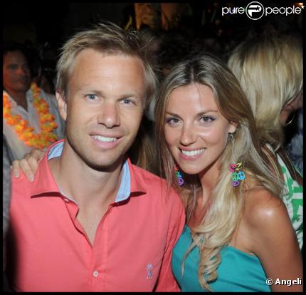 Nalle Grinda et son épouse Marianne Dieterich lors d'une soirée hippie à Saint-Tropez le 25 juillet 2010
 &nbsp; 