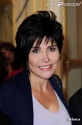 Liane Foly 