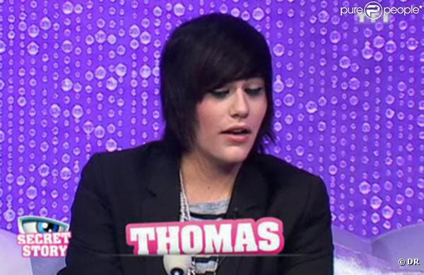 Extrêmement perspicace, Bastien a bien cerné Thomas : il a découvert son secret. Osera-t-il le buzzer ?