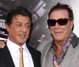 Sylvester Stallone et Mickey Rourke, lors de l'avant-première de  The Expendables , au Graumann's Chinese Theatre d'Hollywood, à Los Angeles, le 3 août 2010.
