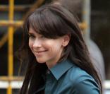 Jennifer Love Hewitt quitte le plateau de tournage de la série  Law and Order : Special Victims Unit , le lundi 16 août à New York.