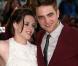 Kristen Stewart et Robert Pattinson à l'aéroport de Montréal le 17 août 2010