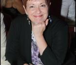 Fabienne Thibeault lors de la vente aux enchères au profit des assocation Tidène et Puits du désert le 26 août 2010 dans le domaine de Bertaud-Belieu à Saint-Tropez