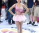 Katy Perry (photo : le 26 août 2010 dans le Today Show) était l'invitée du Grand Journal du 30 août 2010, et a interprété en live son single  Teenage Dream . 