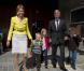 Le 1er septembre 2010, accompagnés par leurs parents Philippe et Mathilde, le prince Gabriel, la princesse Elisabeth et le prince Emmanuel faisaient leur rentrée des classes, à Bruxelles.