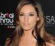 La superbe Kelly Brook sur tapis rouge...