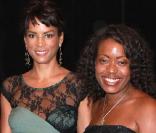 Tracy Reese et Veronica Webb durant le défilé Tracy Reese lors de la Mercedes Fashion Week de New York au Lincoln Center le 13 septembre 2010
