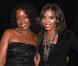 Tracy Reese et Angela Simmons durant le défilé Tracy Reese lors de la Mercedes Fashion Week de New York au Lincoln Center le 13 septembre 2010