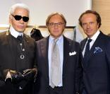 Karl Lagerfeld, Diego et Andrea Della Valle lors de la présentation de la collection Capsule Printemps-été 2011 Hogan by Karl Lagerfeld le 2 octobre 2010 à Paris